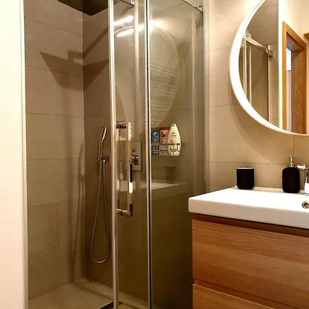 City Home Apartman