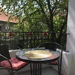 City Home Apartman 아파트